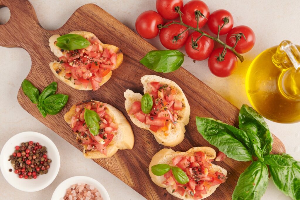 Bruschette cu roșii – gustarea italiană a verii